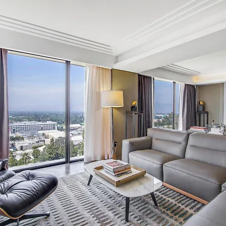 Sheraton Universal-3